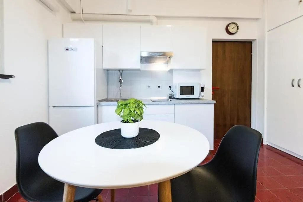 Apartment Near The Sea And Port Of Marina Veruda Pula 0*,  Croatia